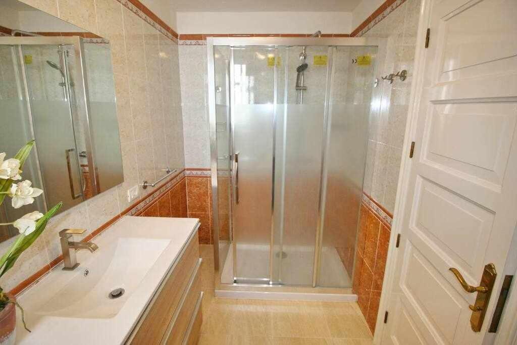 Parque Santiago 1 Villa114 Tenerife Rental & Sales Playa de las Americas  Eksteriør bilde