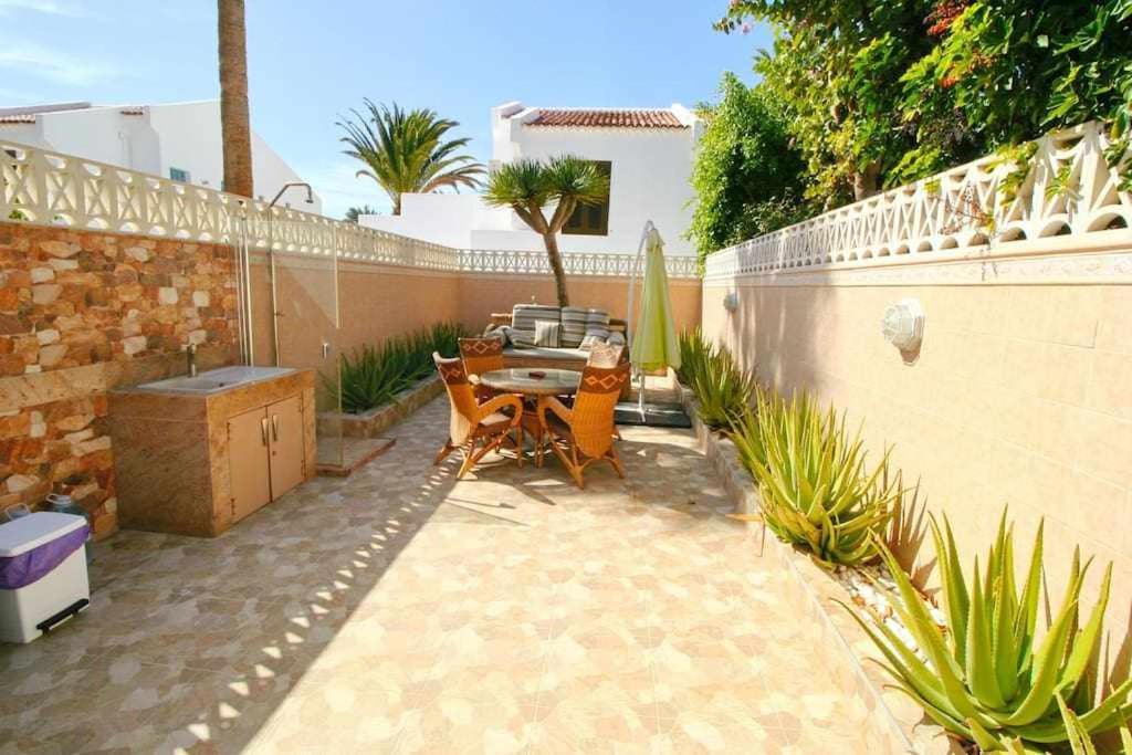 Parque Santiago 1 Villa114 Tenerife Rental & Sales Playa de las Americas  Eksteriør bilde